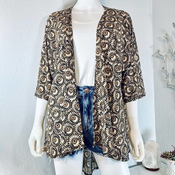 LuLaRoe Boho Patterned Open Front Cardigan Relaxed - Picture 9 of 11